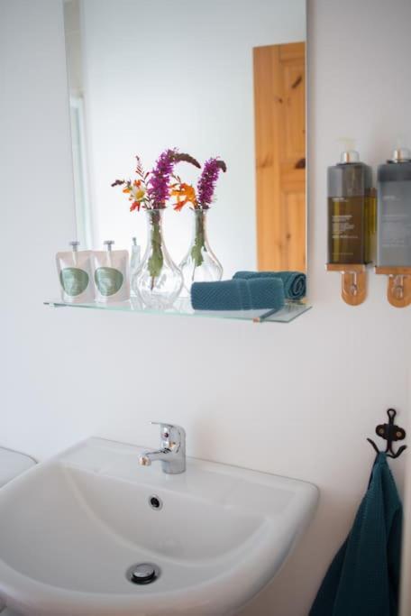 Fermoyle Properties Carleys Cottage Fanore Экстерьер фото
