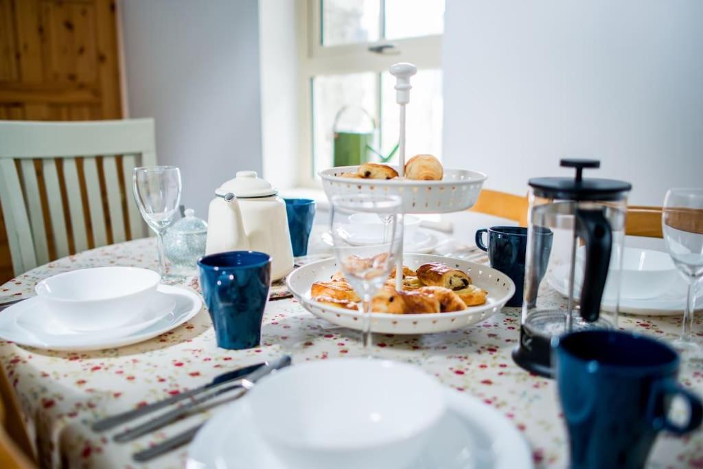 Fermoyle Properties Carleys Cottage Fanore Экстерьер фото