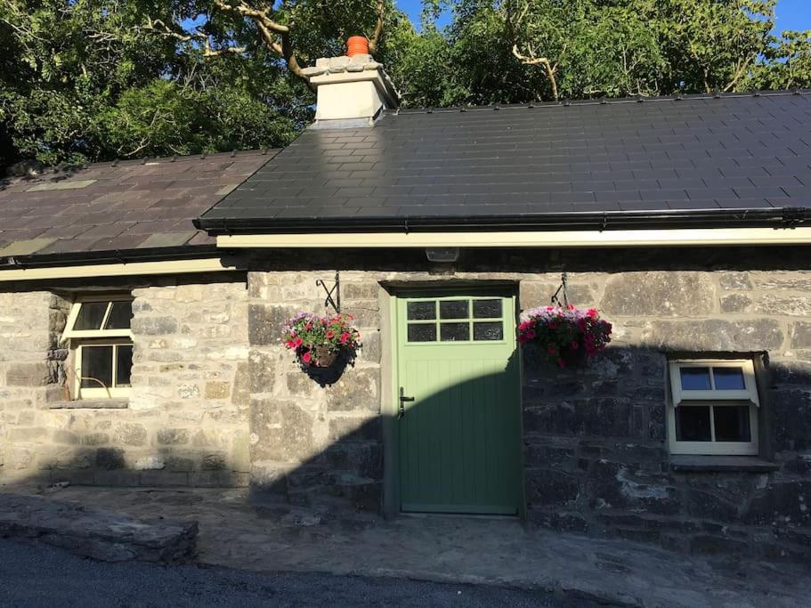 Fermoyle Properties Carleys Cottage Fanore Экстерьер фото
